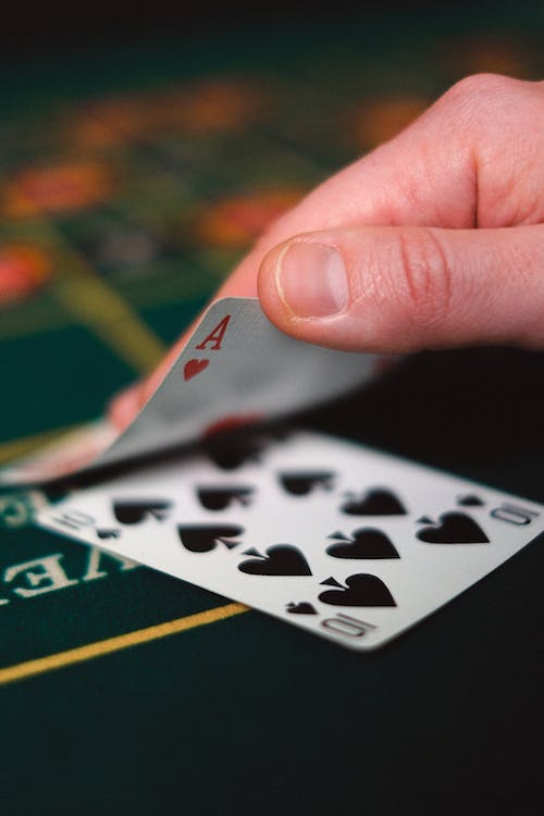 Unveiling the Best Poker Table Fabrics: Choosing the Perfect Surface for Your Game