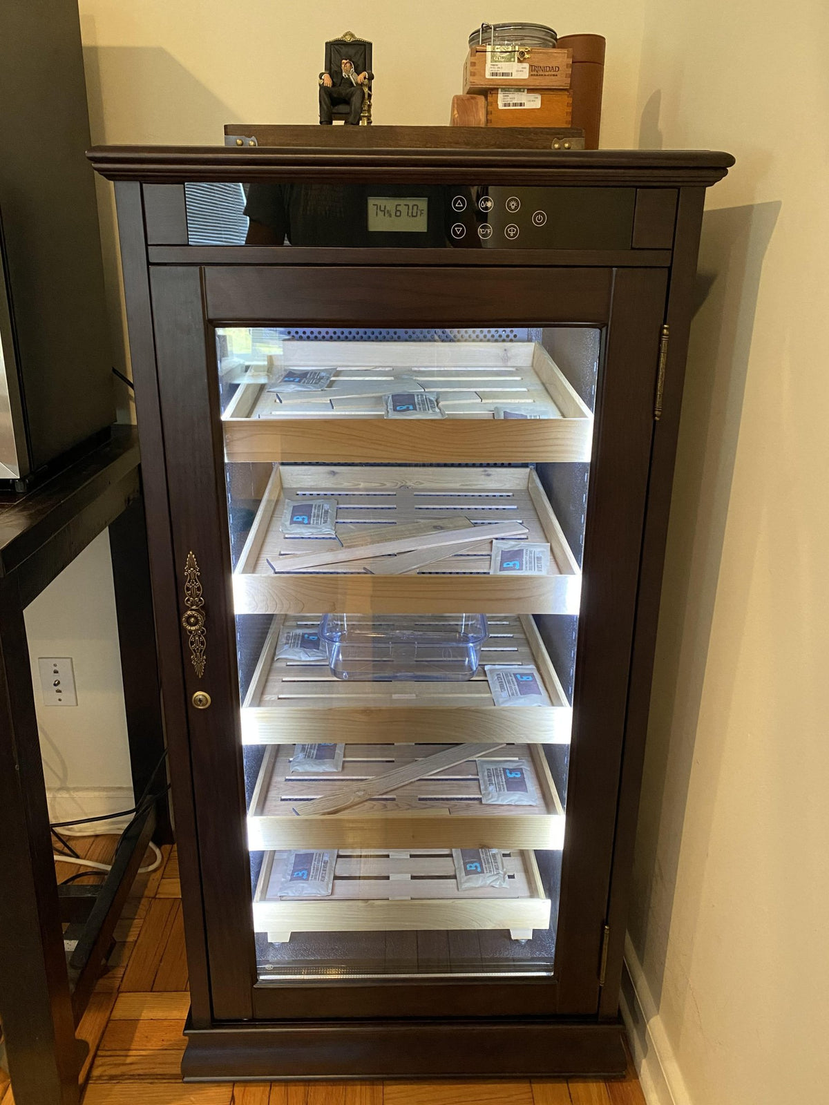 1250 Luxury Cigar Count Black Electric Cigar Humidor Cabinet - Redford Lite by Prestige Import Group - Humidor