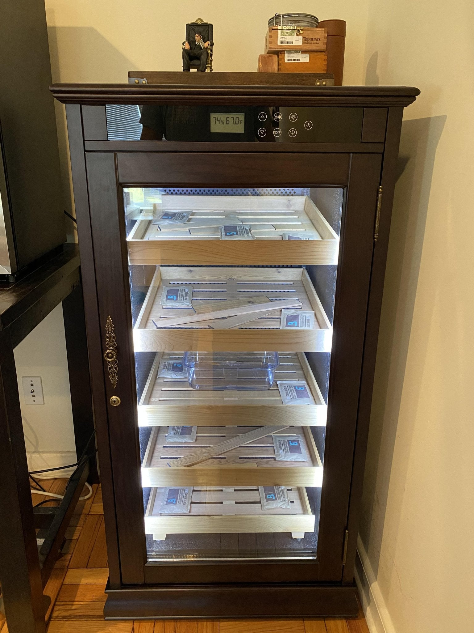 1250 Luxury Cigar Count Black Electric Cigar Humidor Cabinet - Redford Lite by Prestige Import Group - Humidor