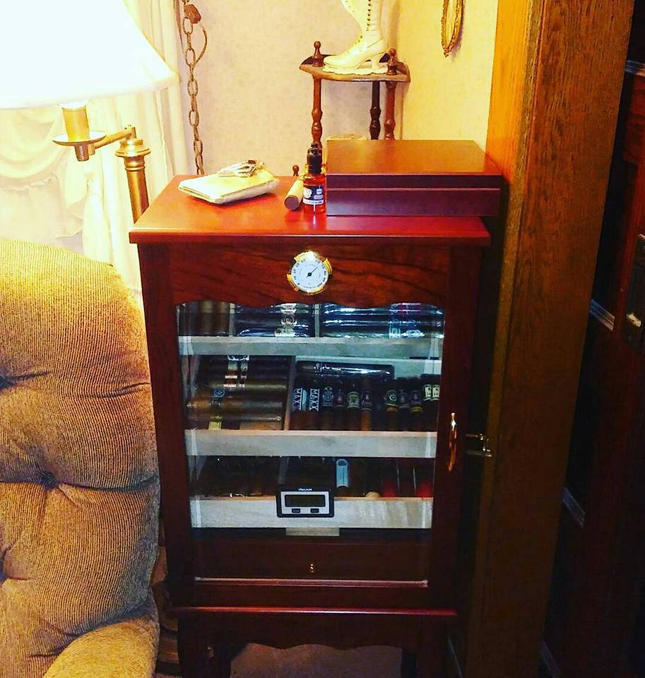 Belmont 600 cigar count storage humidor cabinet in bronze mahogany finish