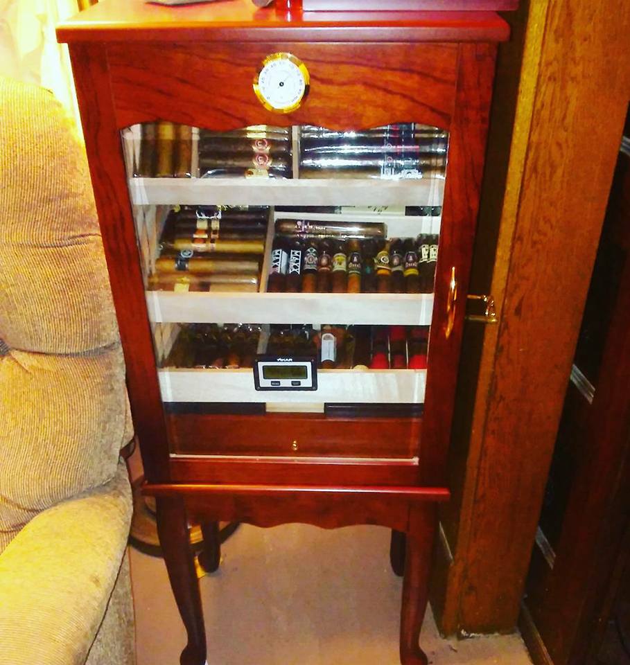 Belmont 600 cigar count storage humidor cabinet in bronze mahogany finish