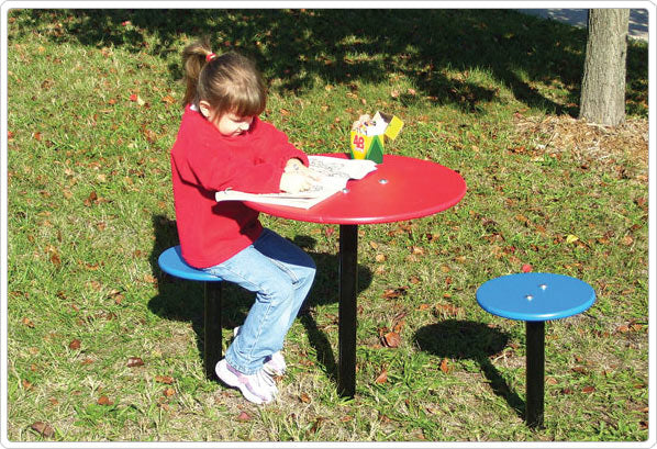 Outdoor Table and Stools