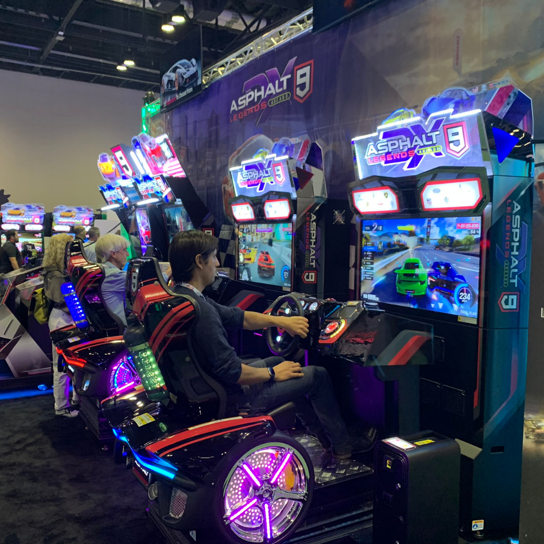 Asphalt 9 Legends Arcade racing simulator featuring supercar gameplay and high-speed multiplayer action.