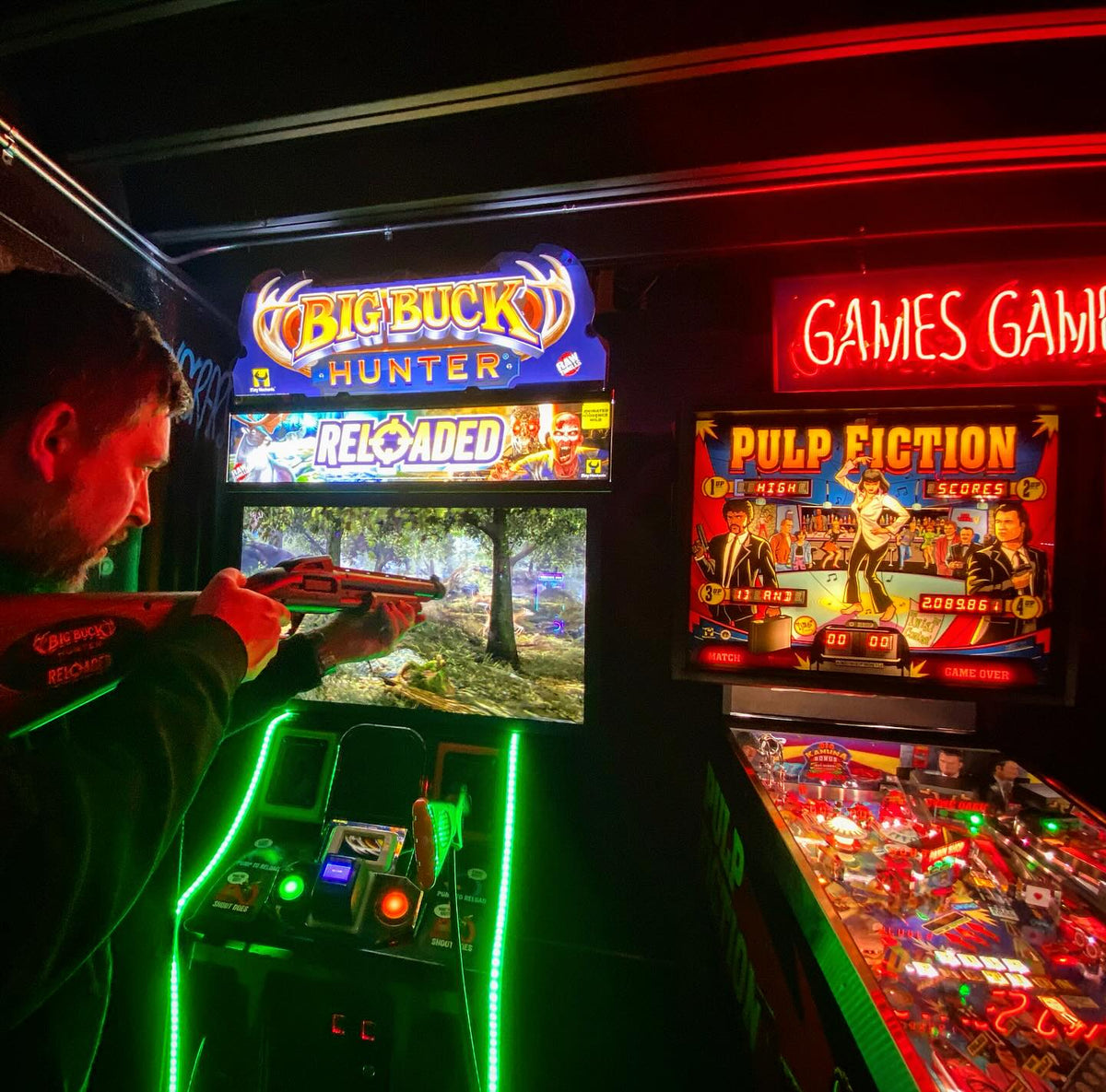 Big Buck Hunter Reloaded arcade game featuring online tournaments, DLC content, and immersive two-player hunting action.