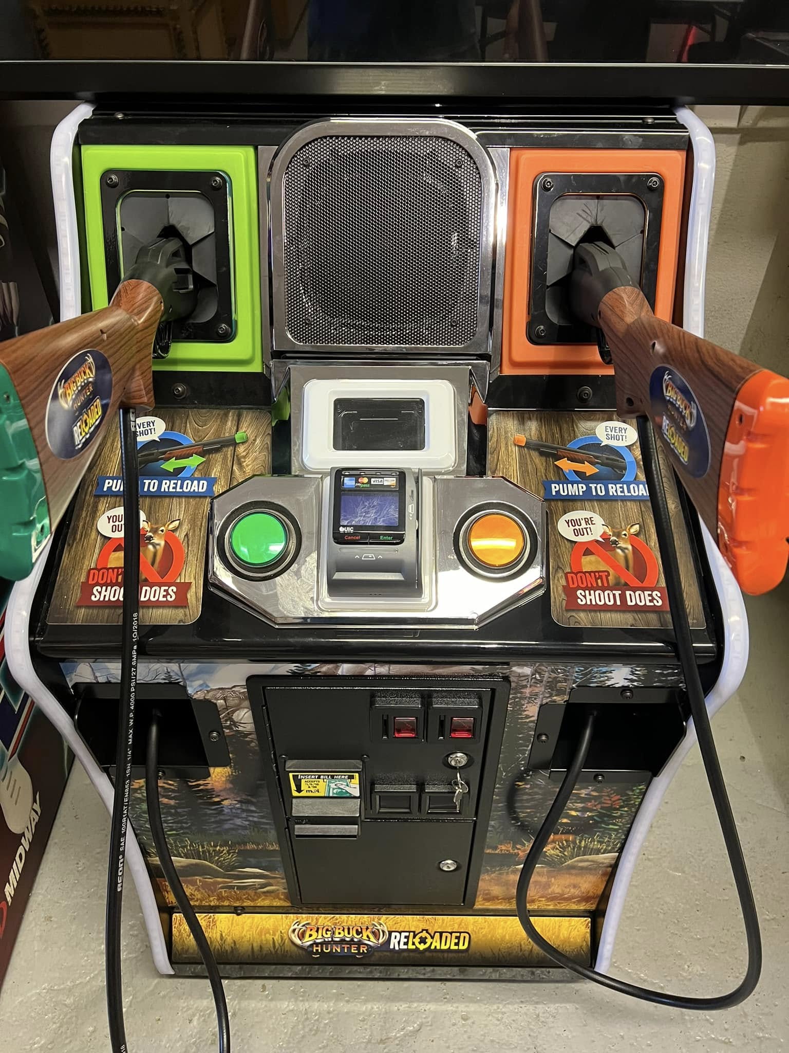 Dual pump action rifles on Big Buck Hunter Reloaded Panorama arcade hunting game