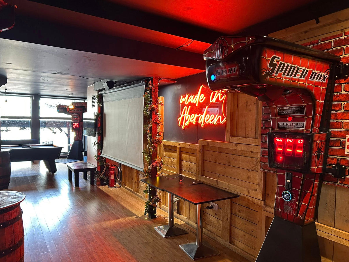 Boxer Spider compact boxing machine with space-saving design and optional wall-mount setup.