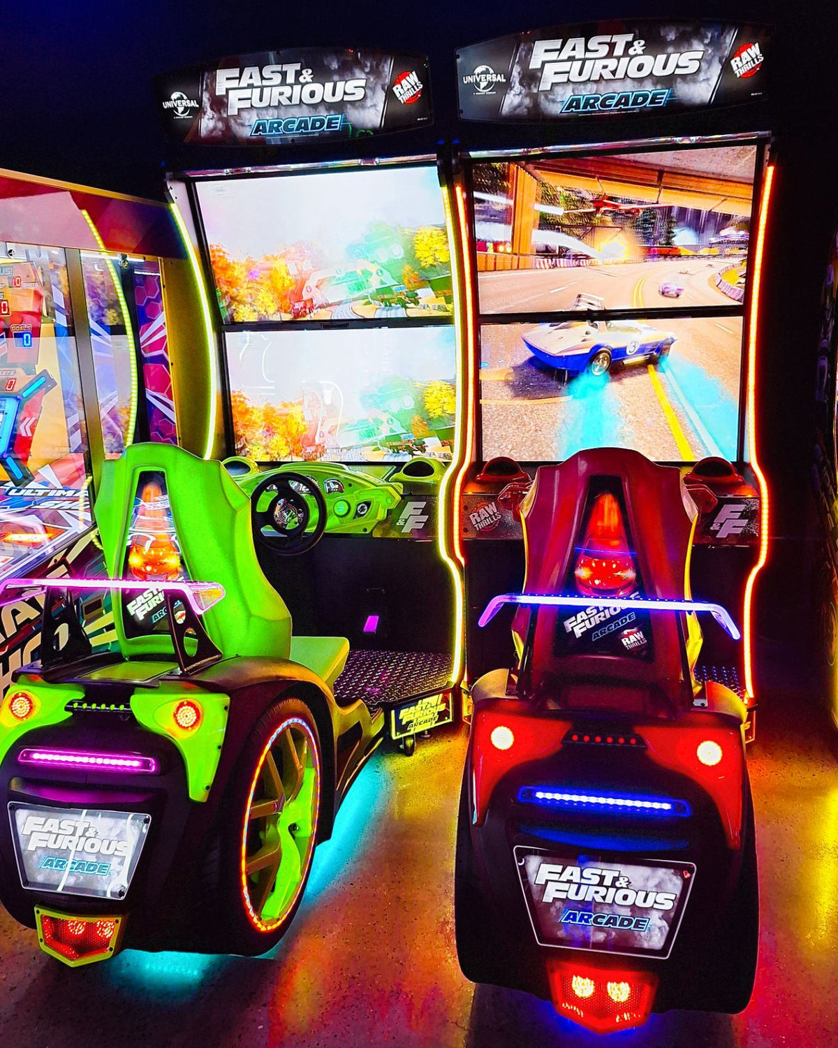 Fast & Furious arcade racing machine with 43-inch dual UHD displays, 1–8 player linked multiplayer, and LED cockpit.