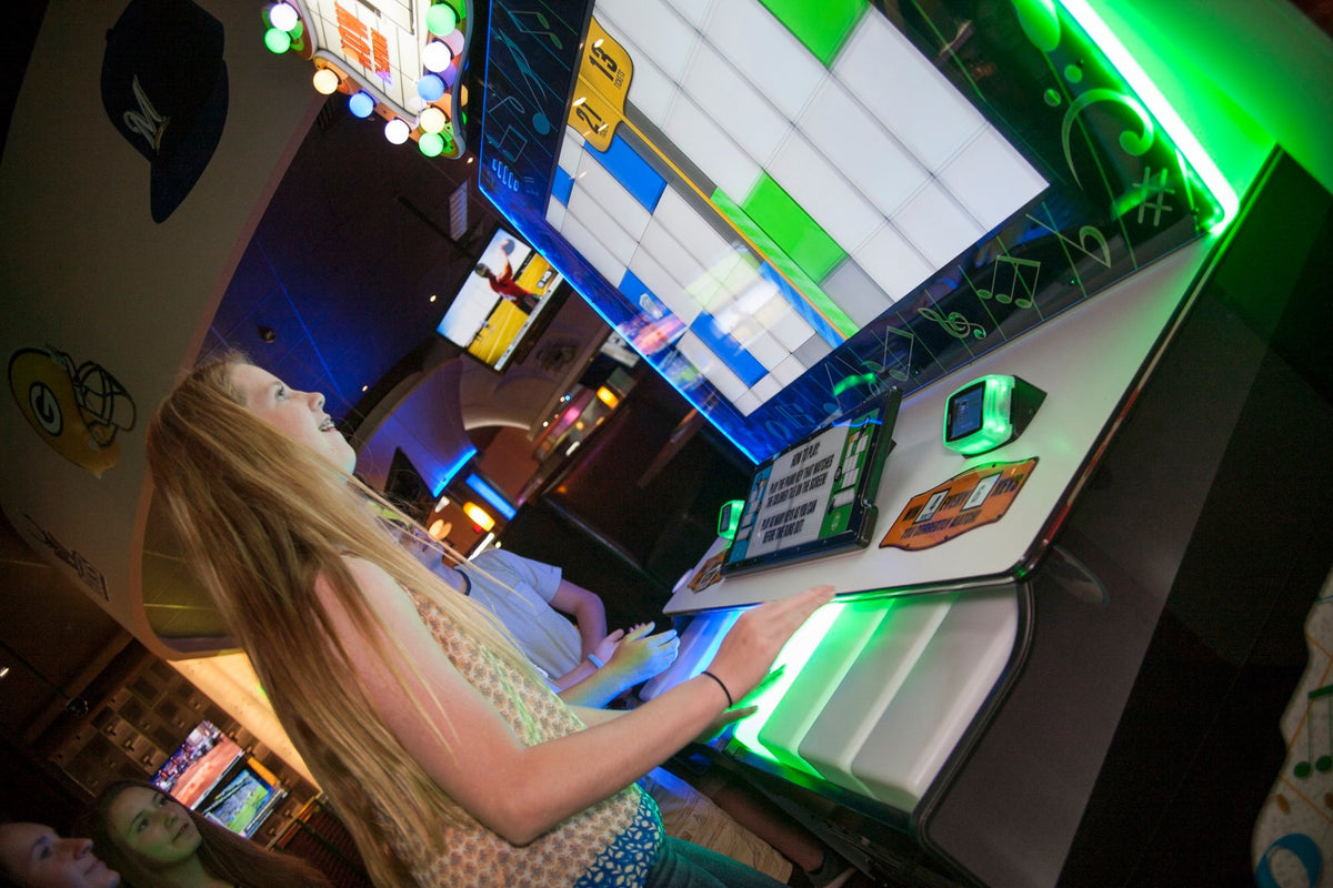 Grand Piano Keys arcade machine featuring musical skill gameplay and ticket redemption rewards.