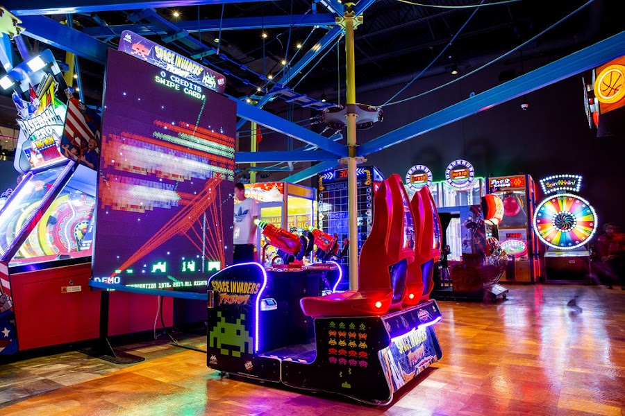 Space Invaders Frenzy Arcade Machine – Giant 109&quot; LED Screen Shooter | 2 Player Ticket Redemption Game | Raw Thrills &amp; Taito | Classic Retro Arcade Action.