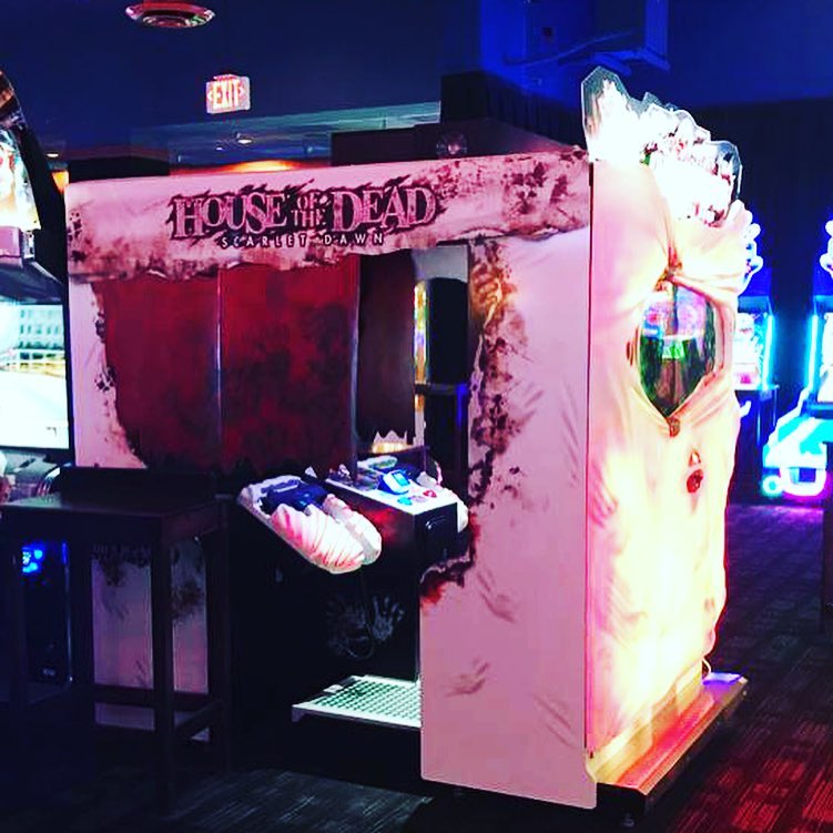 House of the Dead Scarlet Dawn SDLX super deluxe horror shooting arcade game with immersive gameplay.