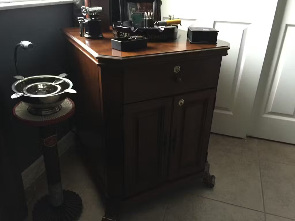 Montegue 1500 count cigar end table humidor in French walnut finish with spacious cigar storage cabinet