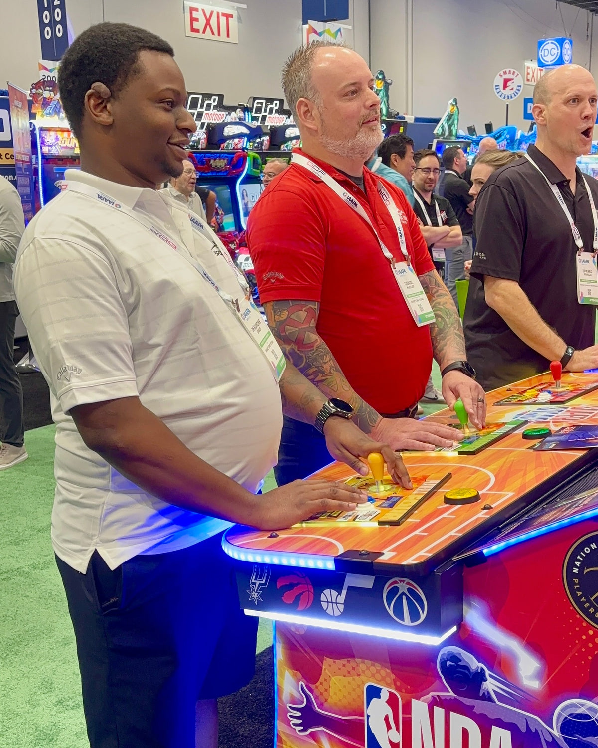 NBA Superstars arcade machine with 4-player basketball gameplay, 75-inch HD display, and official NBA teams and players.