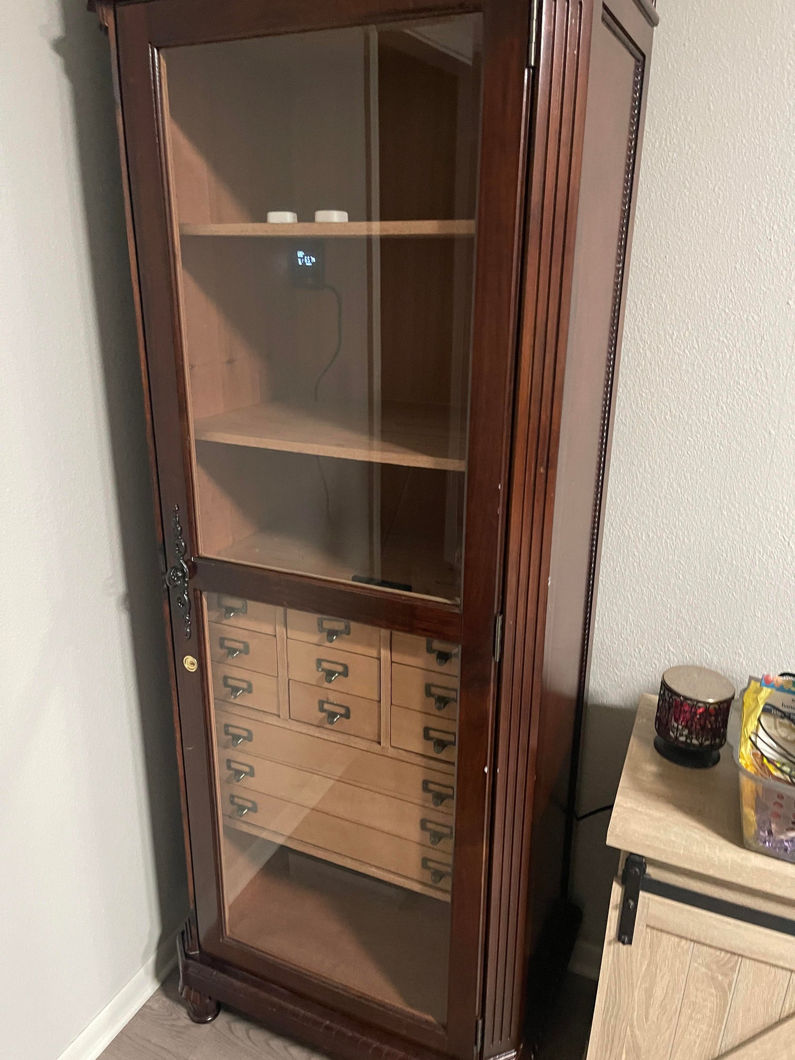 Olde English Tower 3,500 Cigar Humidor Kit by Humidor Supreme.