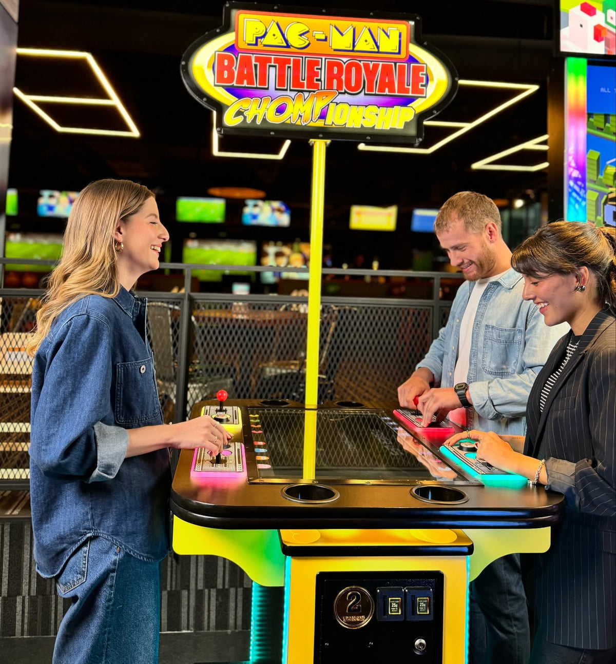 Pac-Man Battle Royale Championship arcade game with 4-player competitive gameplay, power-ups, and coin-op or free play options