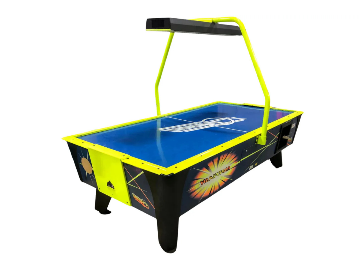 Dynamo Hot Flash 8-foot non-coin home air hockey table with smooth play surface